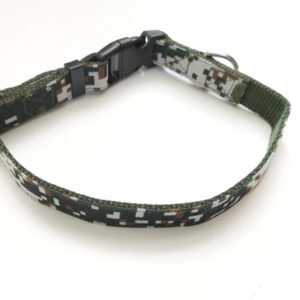 Camouflage dog collar